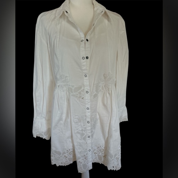 Free People White Button Down Shirt with Lace Details - Picture 1 of 9